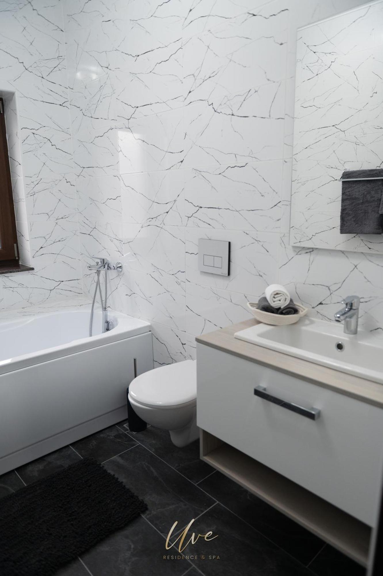 Uve Residence & Spa Πιάτρα Νέαμτς Εξωτερικό φωτογραφία