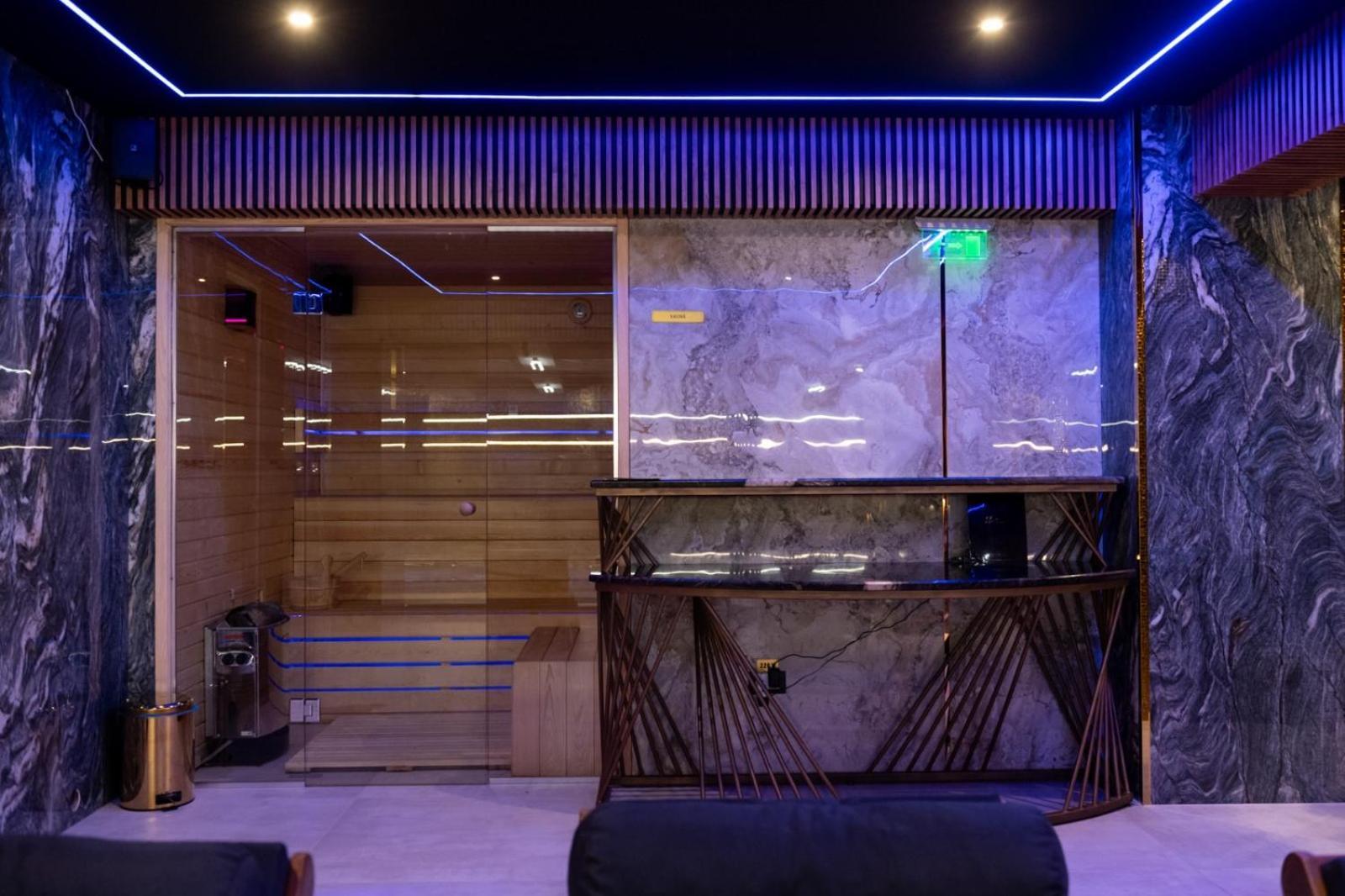 Uve Residence & Spa Πιάτρα Νέαμτς Εξωτερικό φωτογραφία